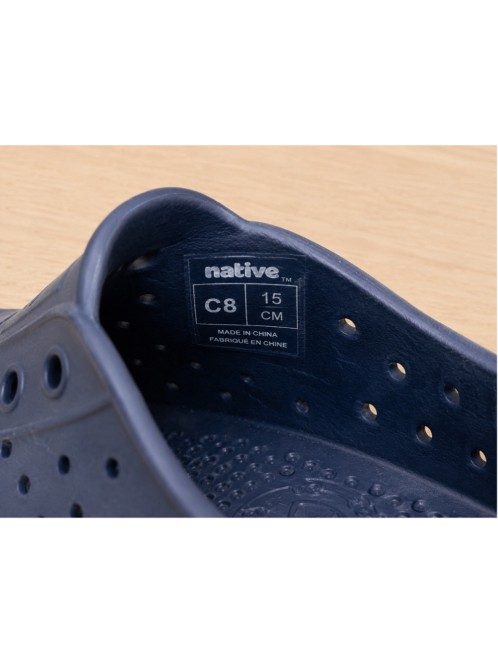Native Jefferson Kids Slip-On Shoes Navy Cream‎ Size C8 - Picture 5 of 5
